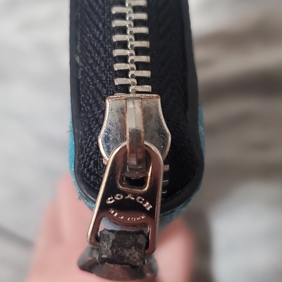 Coach Blue Floral Wallet - Picture 3 of 8